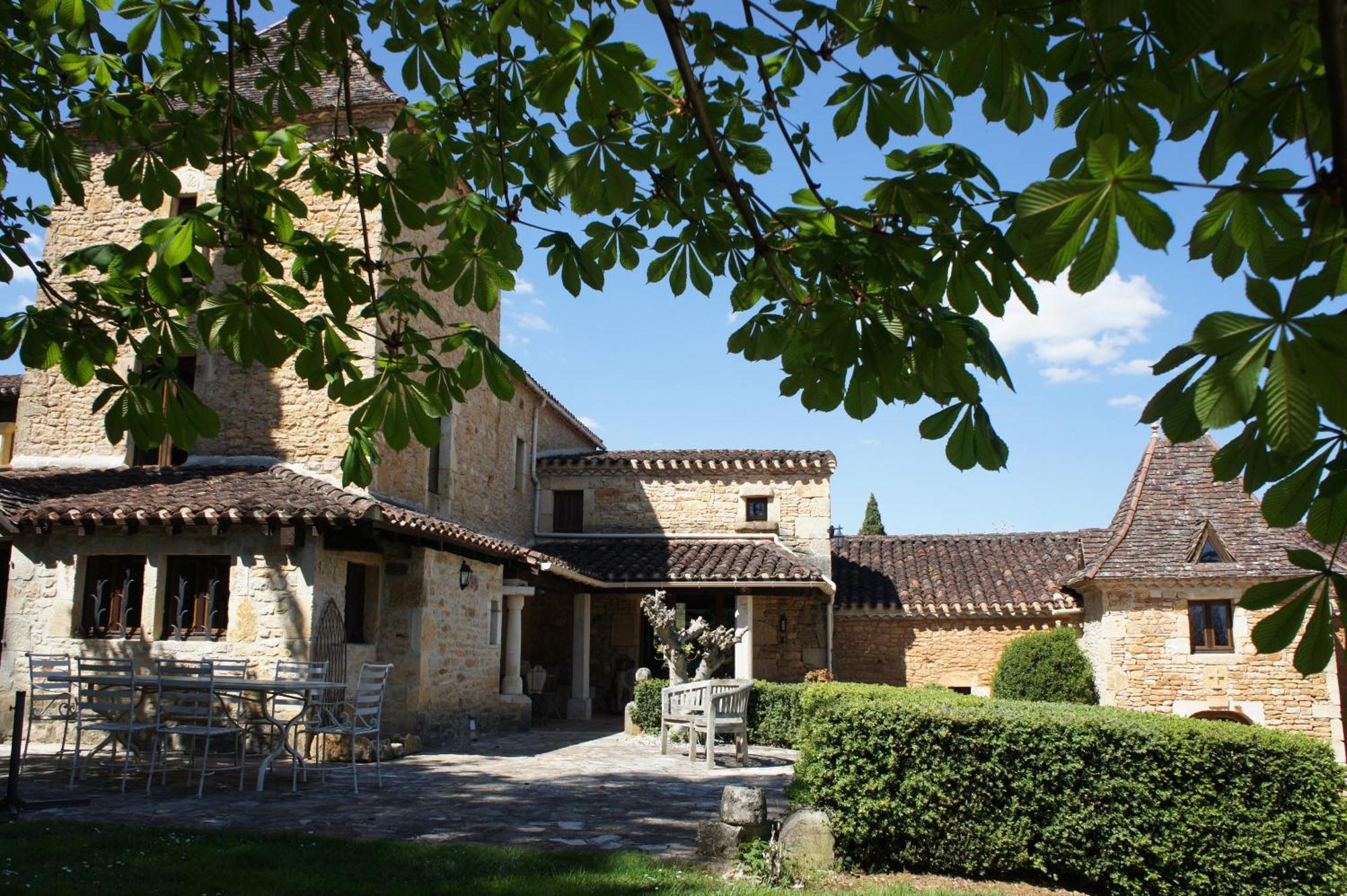 Hotel Domaine Du Cardou Puy-lʼÉvêque Exterior foto